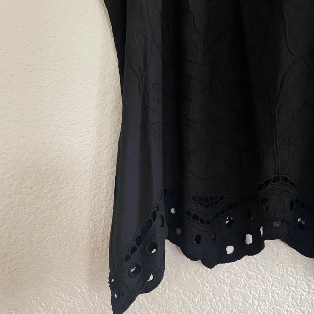 NWT | Black lace crochet trim beachy blouse swim cover up size medium